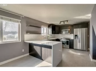 Photo #2: 22606405 Listing 