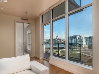 Photo #4: 22607135 Listing 