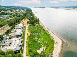 Photo #3: 22607968 Listing