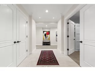 Photo #4: 22607968 Listing