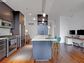 Photo #1: 22609554 Listing 