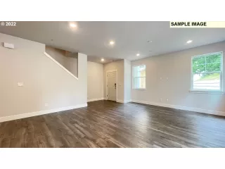 Photo #5: 22609755 Listing 