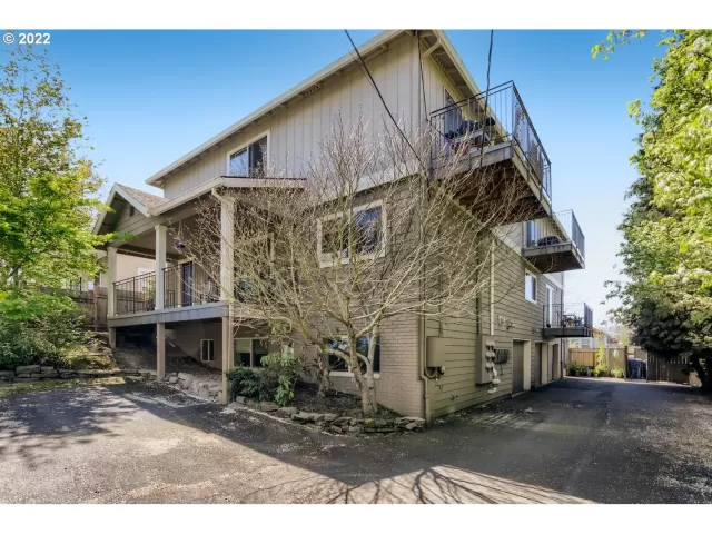 MLS: 22609833 Condo For Sale