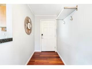 Photo #2: 22610026 Listing