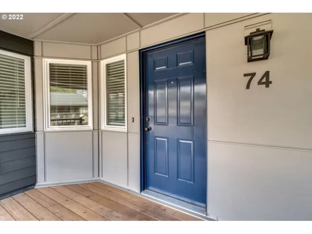 MLS: 22610081 Condo For Sale