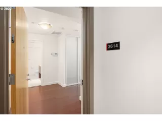 Photo #2: 22610281 Listing