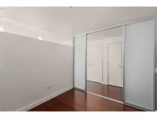 Photo #4: 22610281 Listing