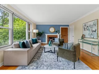 Photo #3: 22610579 Listing