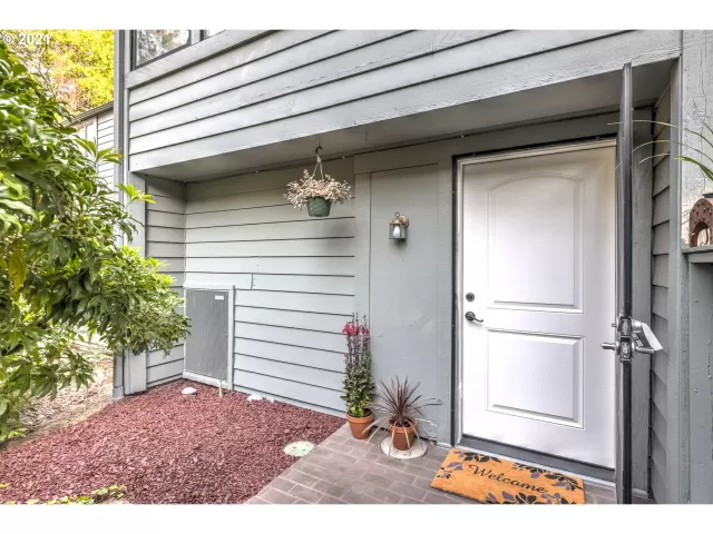 MLS: 22610830 Condo For Sale