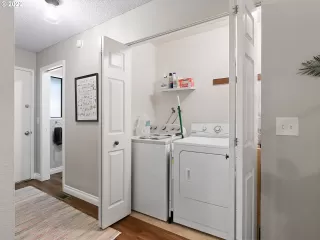 Photo #2: 22610864 Listing