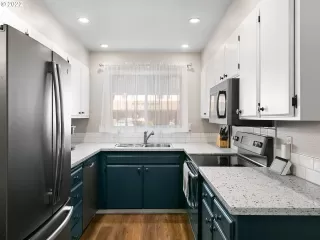 Photo #3: 22610864 Listing