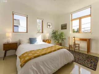 Photo #1: 22612200 Listing