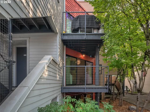 MLS: 22612699 Condo For Sale