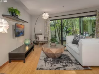 Photo #2: 22612699 Listing