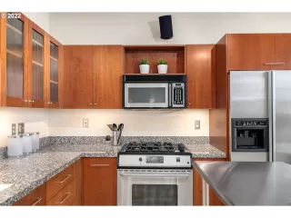 Photo #2: 22613898 Listing 