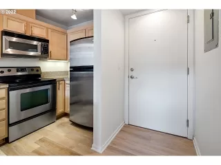 Photo #2: 22614063 Listing 