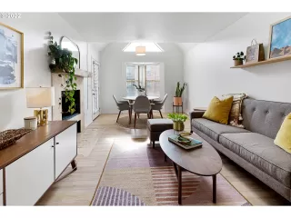 Photo #4: 22614063 Listing 