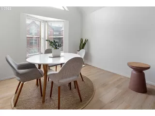 Photo #6: 22614063 Listing 