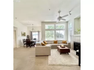 Photo #4: 22614075 Listing 