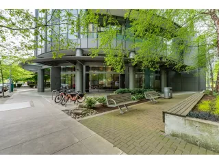 Photo #5: 22614722 Listing