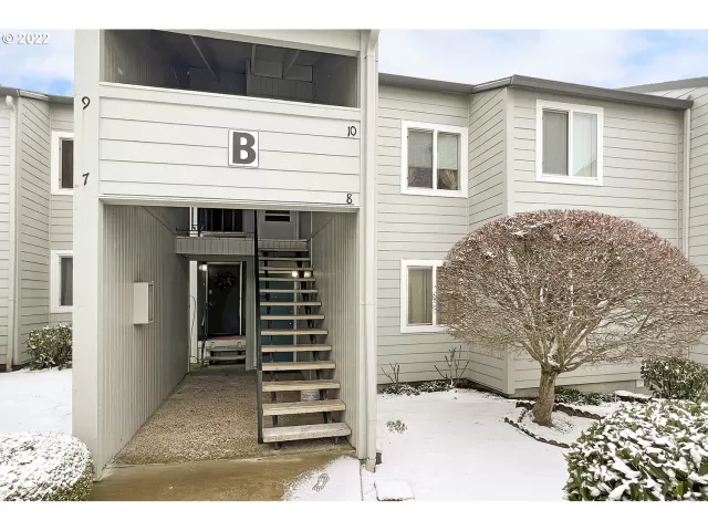 MLS: 22616742 Condo For Sale