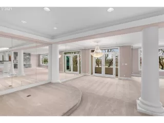 Photo #2: 22616836 Listing 