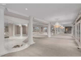 Photo #6: 22616836 Listing 