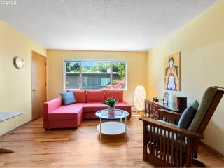 Photo #6: 22618074 Listing 