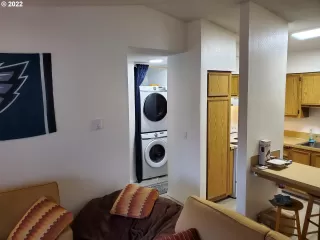 Photo #4: 22618088 Listing 