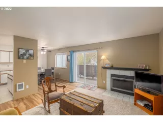 Photo #6: 22618171 Listing