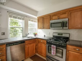 Photo #3: 22619208 Listing