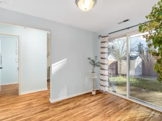 Photo #6: 22621940 Listing 