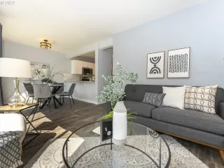 Photo #3: 22622080 Listing 