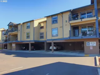 Photo #2: 22622440 Listing