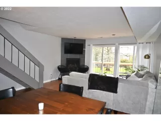 Photo #3: 22623282 Listing 