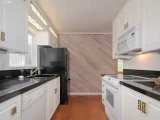 Photo #5: 22623771 Listing 