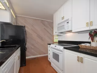 Photo #6: 22623771 Listing 
