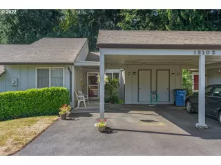 Photo #2: 22624488 Listing