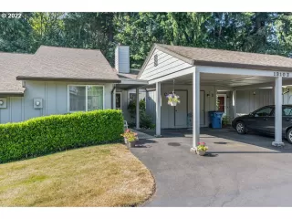 Photo #3: 22624488 Listing