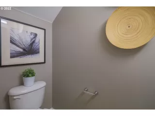 Photo #4: 22626603 Listing