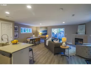 Photo #5: 22626603 Listing