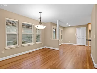 Photo #5: 22626738 Listing