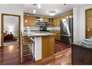 Photo #5: 22626757 Listing