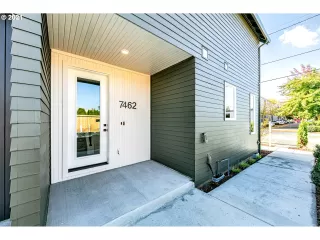 Photo #2: 22627207 Listing