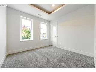 Photo #6: 22627207 Listing