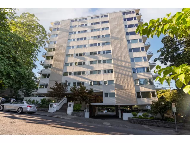 MLS: 22627977 Condo For Sale