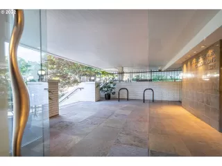 Photo #3: 22627977 Listing 