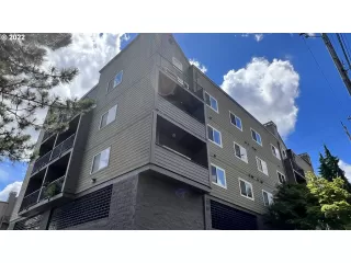 Photo #2: 22629308 Listing 