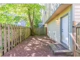 Photo #4: 22629399 Listing