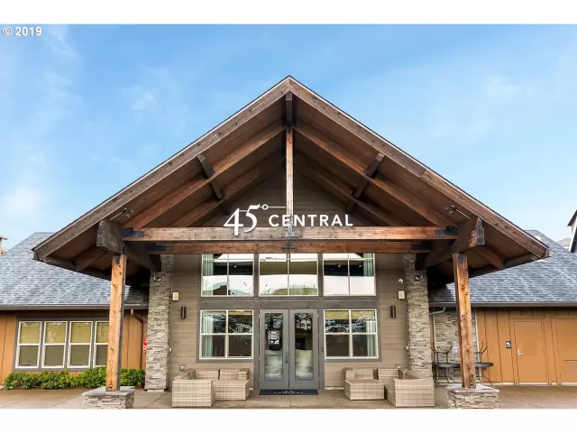 MLS: 22629489 Condo For Sale